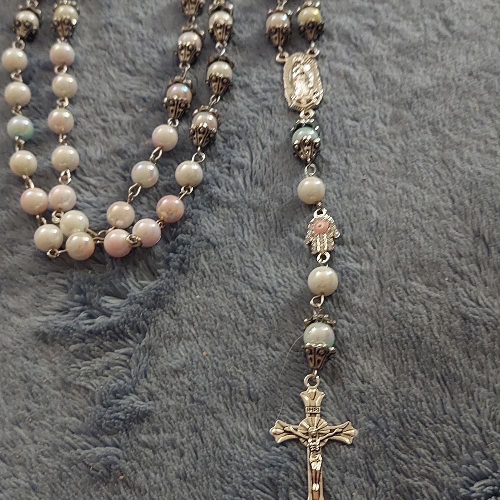 Elegant Silver and Pearl Rosary Necklace